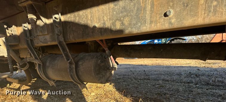 image for item FB0558 2009 Sterling Acterra refuse truck