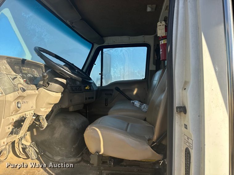 image for item FB0558 2009 Sterling Acterra refuse truck