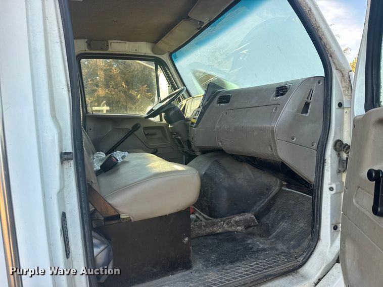 image for item FB0558 2009 Sterling Acterra refuse truck