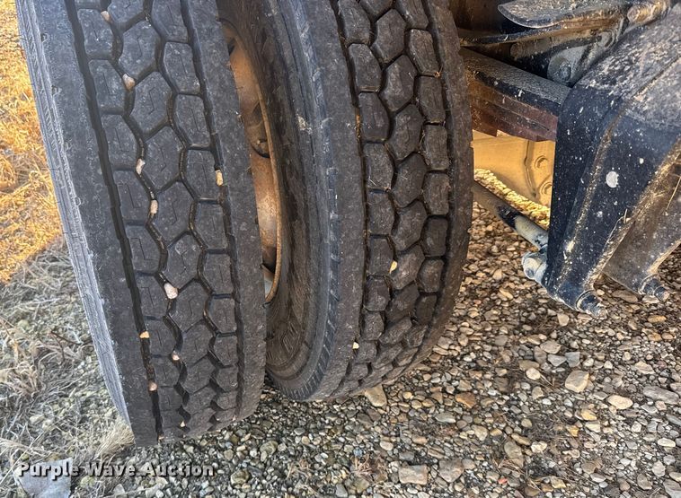 image for item FB0558 2009 Sterling Acterra refuse truck