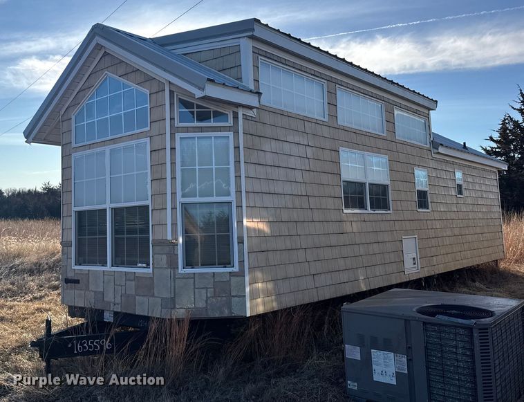 image for item FB0560 2008 BREC Mobile cabin