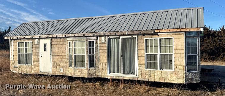 image for item FB0560 2008 BREC Mobile cabin