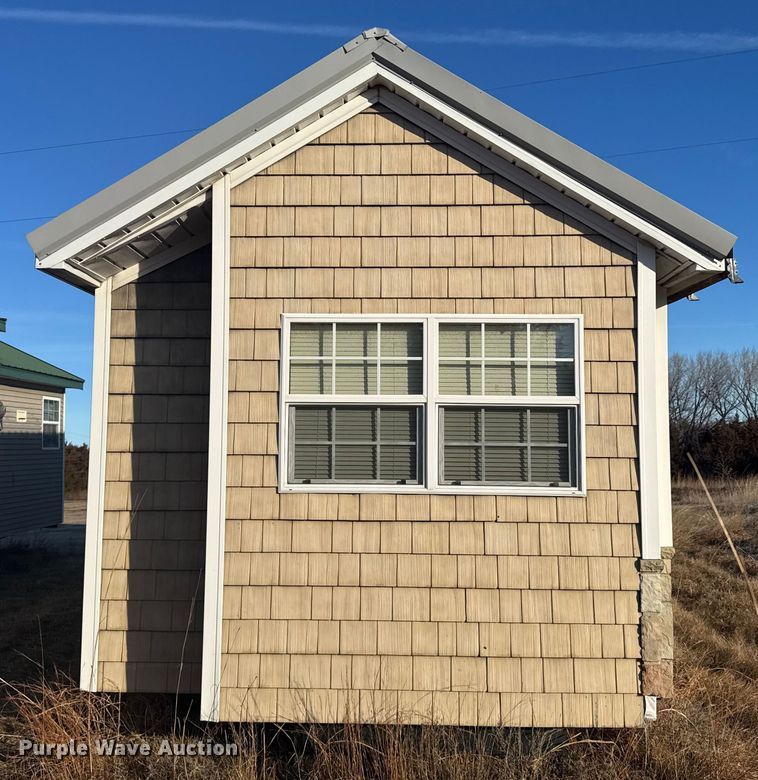 image for item FB0560 2008 BREC Mobile cabin