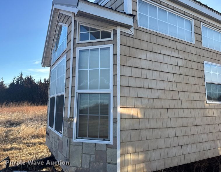 image for item FB0560 2008 BREC Mobile cabin