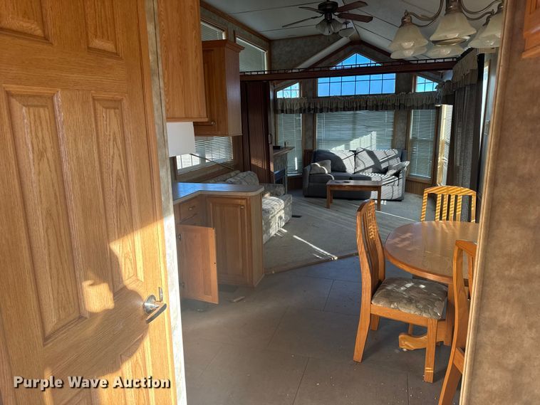 image for item FB0560 2008 BREC Mobile cabin