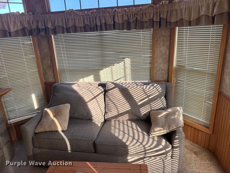 image for item FB0560 2008 BREC Mobile cabin