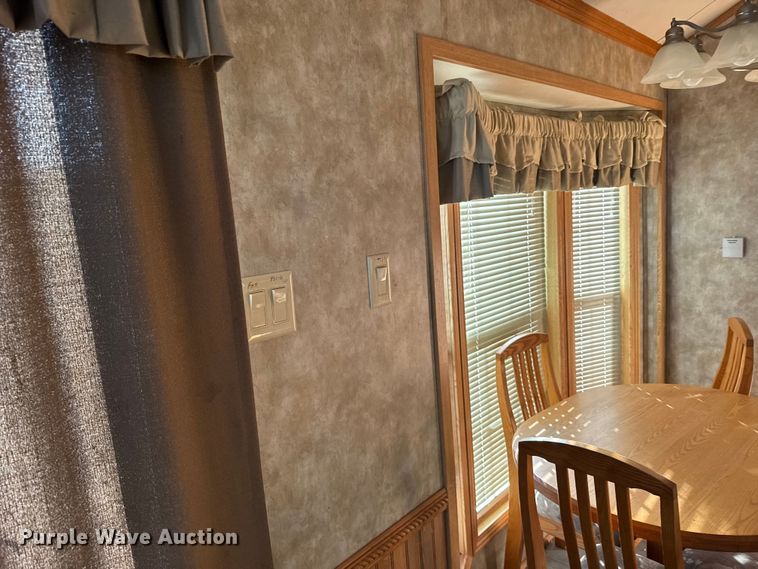 image for item FB0560 2008 BREC Mobile cabin