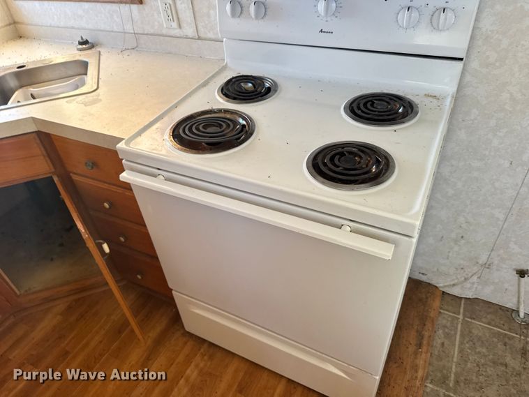 image for item FB0561 2005 FAIR Mobile cabin