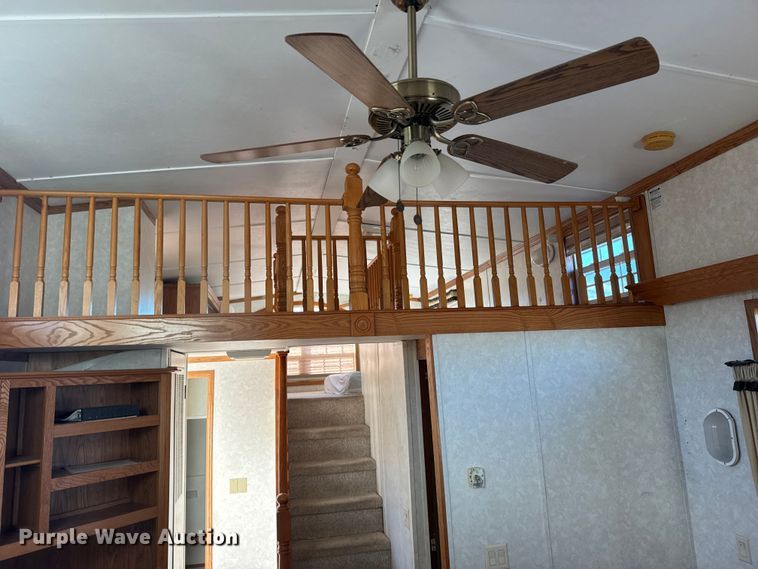 image for item FB0561 2005 FAIR Mobile cabin