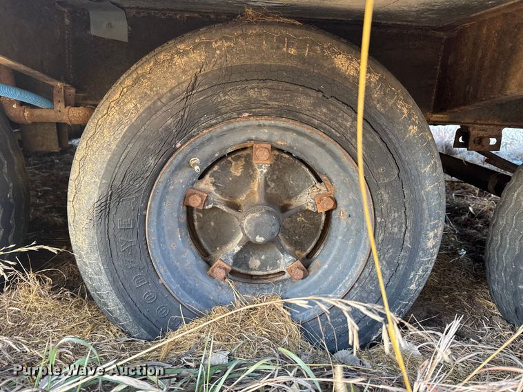 image for item FB0561 2005 FAIR Mobile cabin