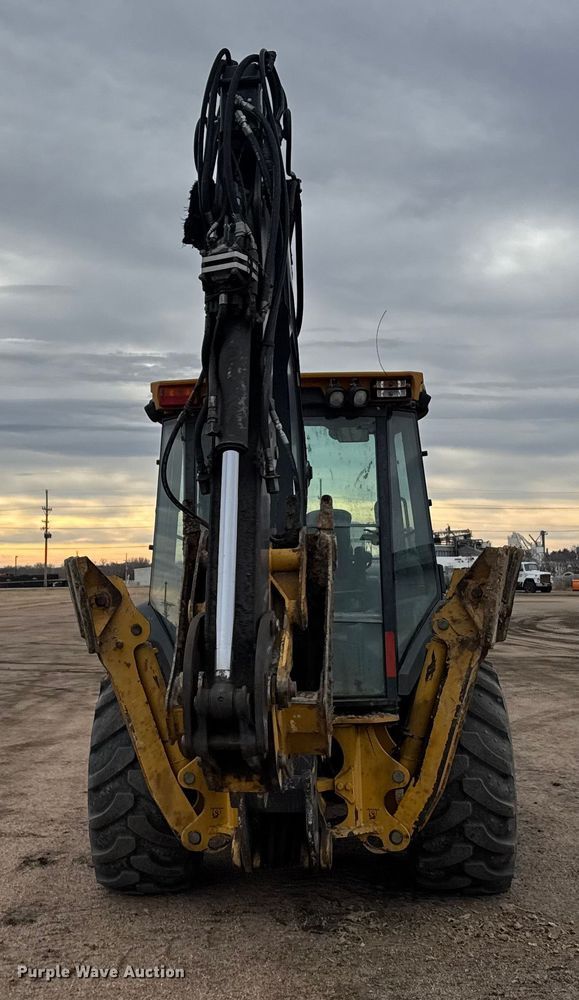image for item FB0567 2008 John Deere 410J TC backhoe