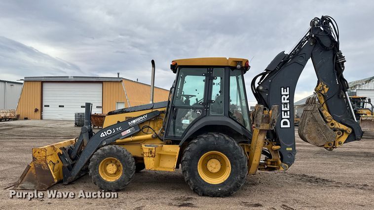 image for item FB0567 2008 John Deere 410J TC backhoe