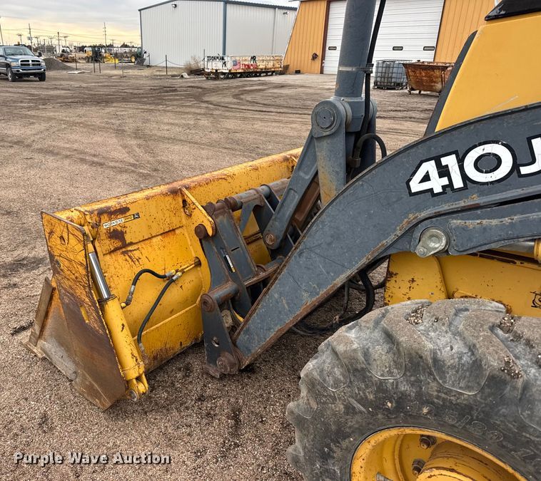 image for item FB0567 2008 John Deere 410J TC backhoe
