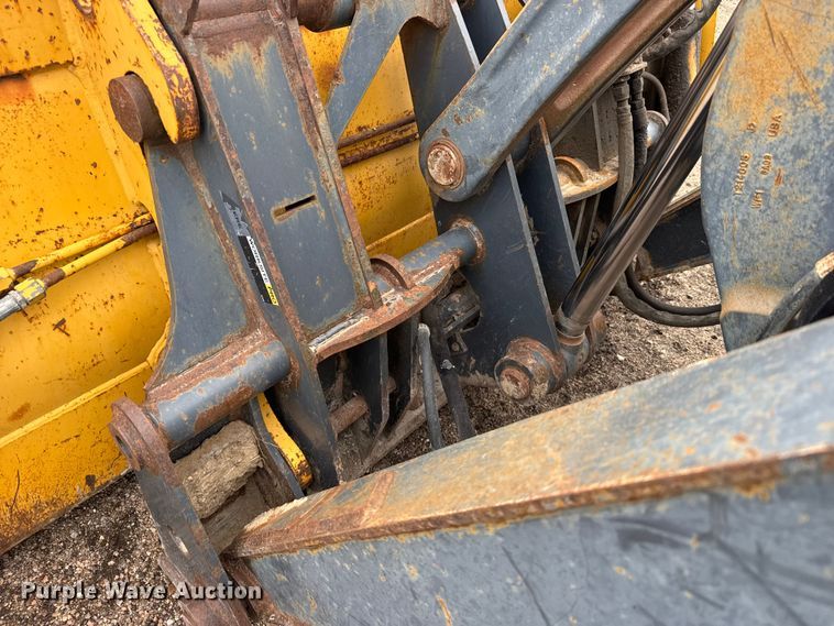 image for item FB0567 2008 John Deere 410J TC backhoe