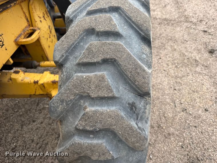 image for item FB0567 2008 John Deere 410J TC backhoe