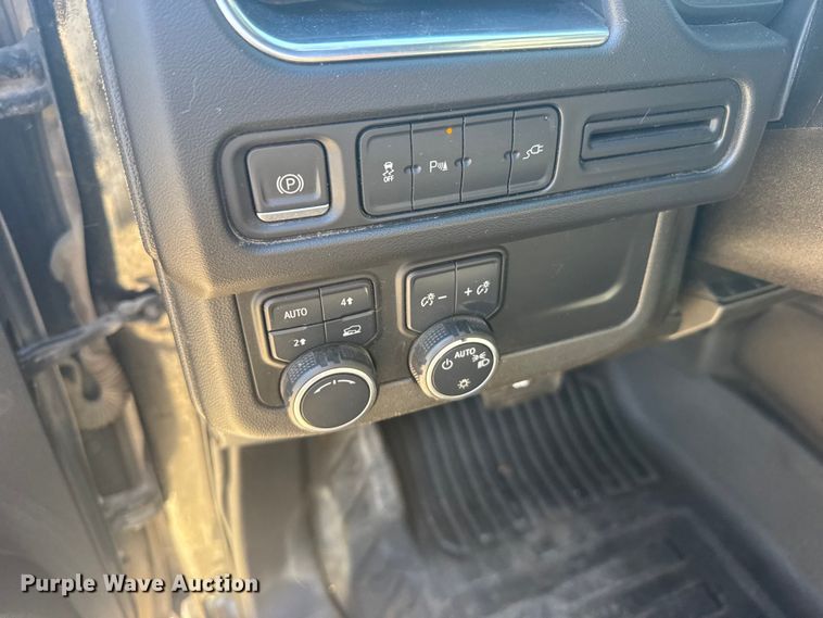 image for item FB0615 2021 Chevrolet Tahoe SUV