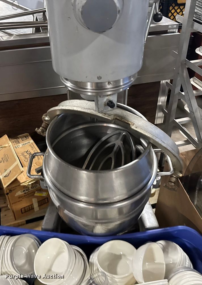 image for item FB0646 Restaurant equipment