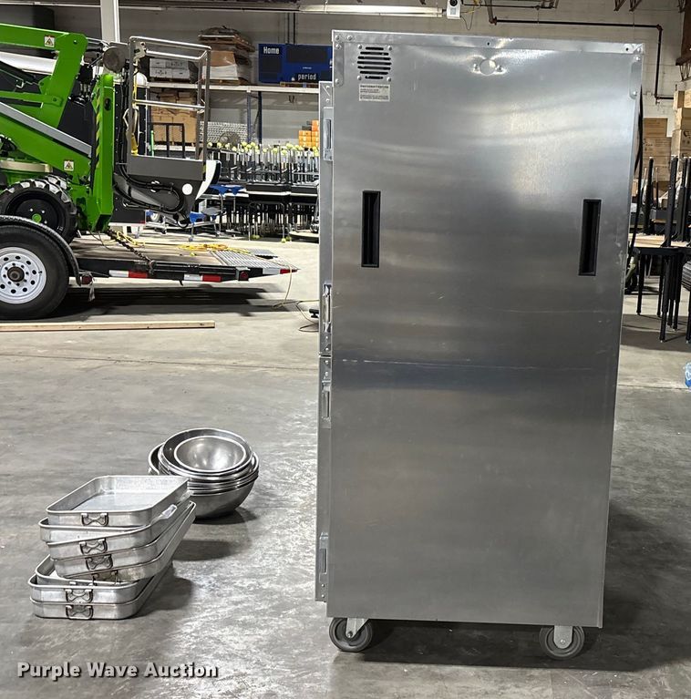 image for item FB3471 (2) food warmers