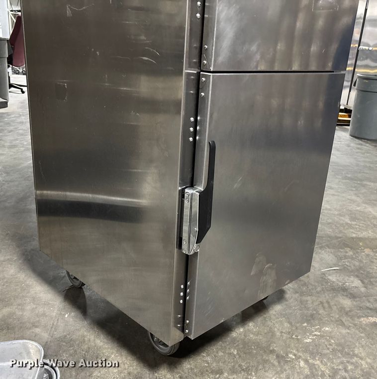 image for item FB3471 (2) food warmers