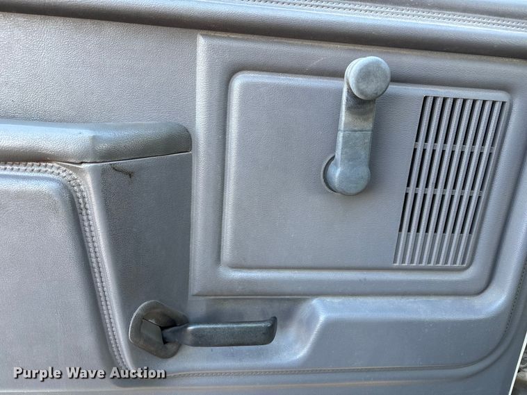 image for item FB3473 1996 Ford F800 sewer jetter truck