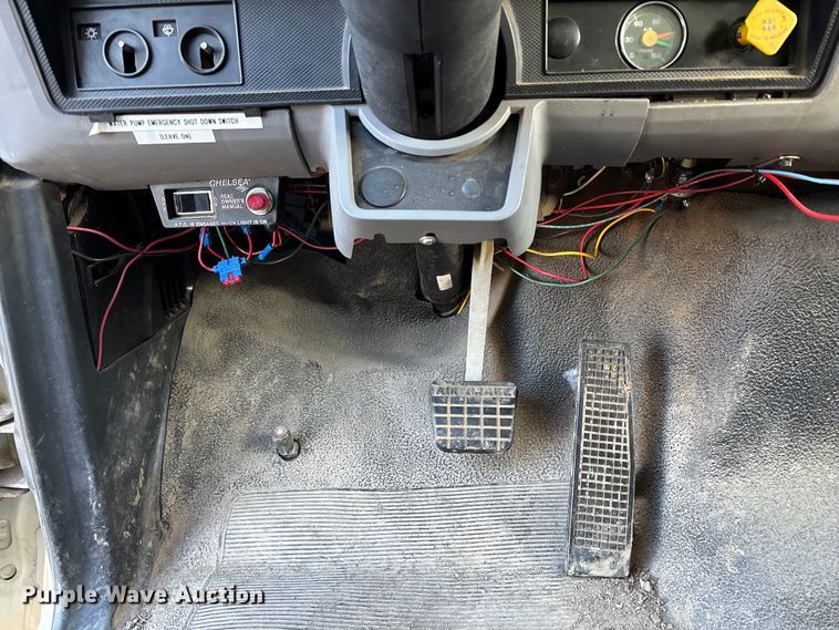 image for item FB3473 1996 Ford F800 sewer jetter truck