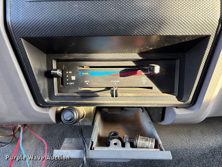 image for item FB3473 1996 Ford F800 sewer jetter truck