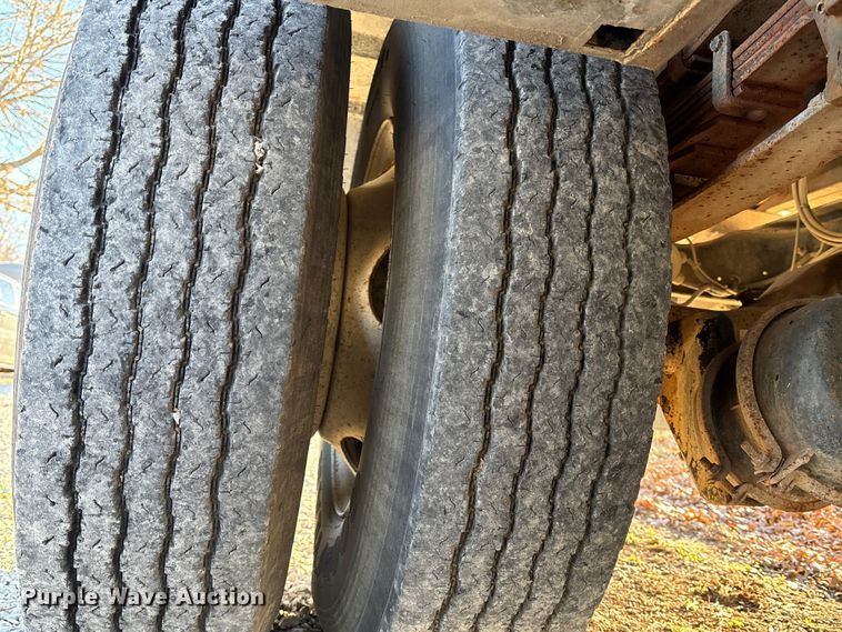 image for item FB3473 1996 Ford F800 sewer jetter truck