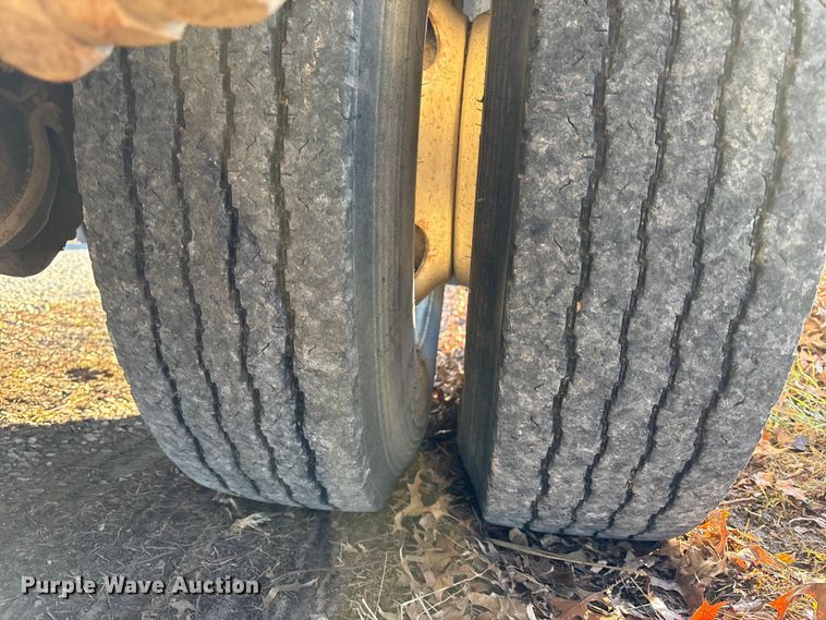 image for item FB3473 1996 Ford F800 sewer jetter truck