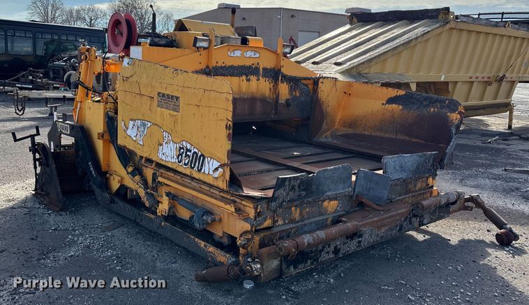 image for item FB3482 LeeBoy L8500T paver