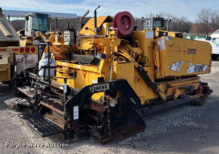 image for item FB3482 LeeBoy L8500T paver