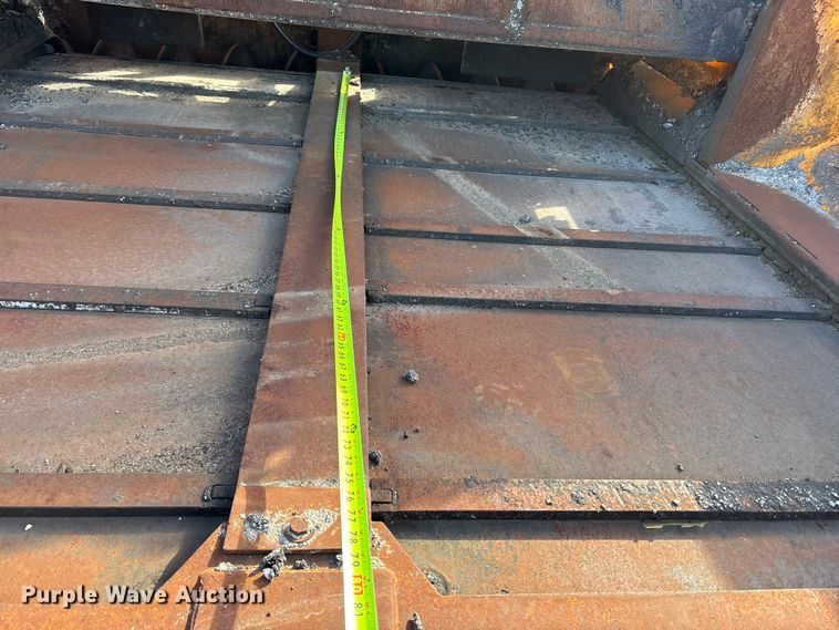 image for item FB3482 LeeBoy L8500T paver