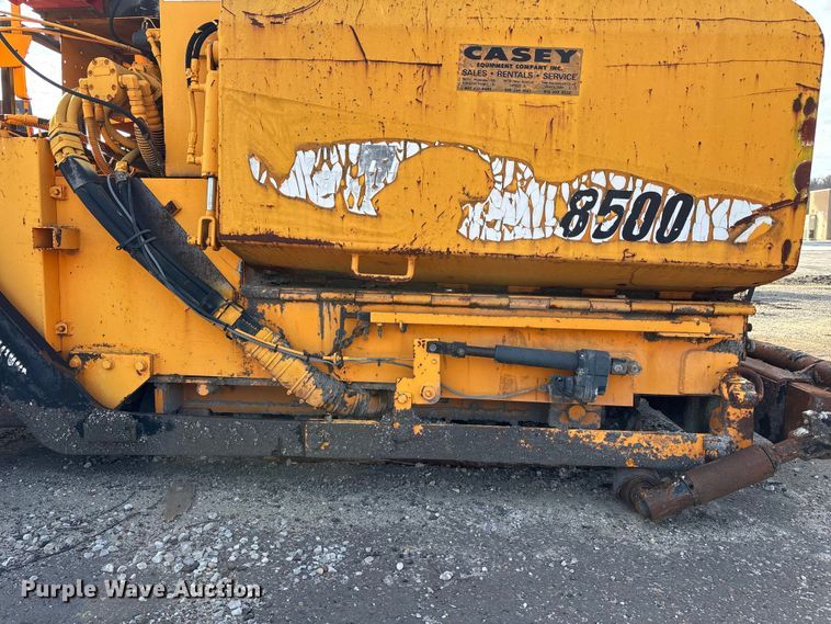 image for item FB3482 LeeBoy L8500T paver