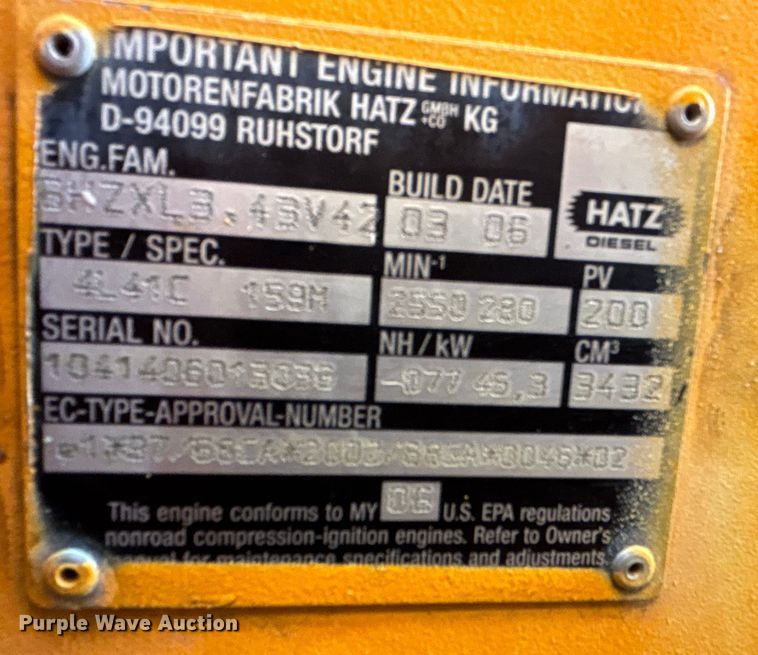 image for item FB3482 LeeBoy L8500T paver