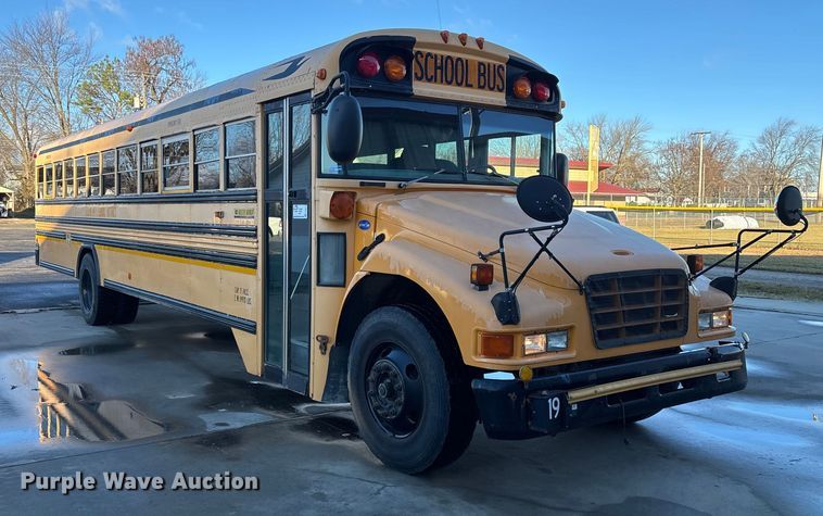 image for item FG0013 2007 Blue Bird Vision school bus
