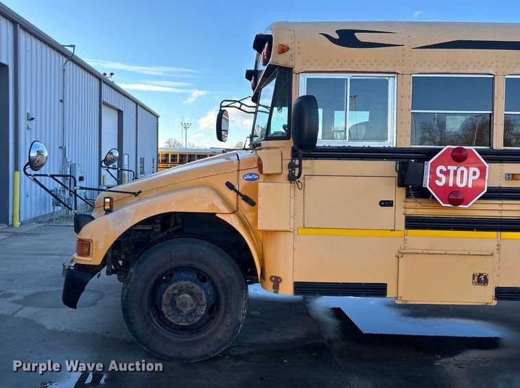 image for item FG0013 2007 Blue Bird Vision school bus