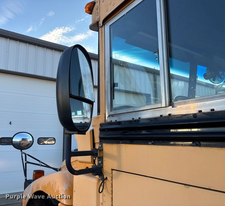image for item FG0013 2007 Blue Bird Vision school bus