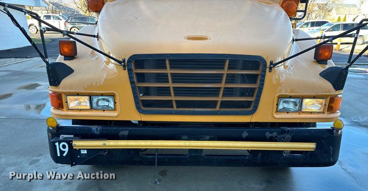 image for item FG0013 2007 Blue Bird Vision school bus