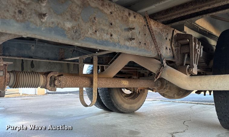 image for item FG0013 2007 Blue Bird Vision school bus