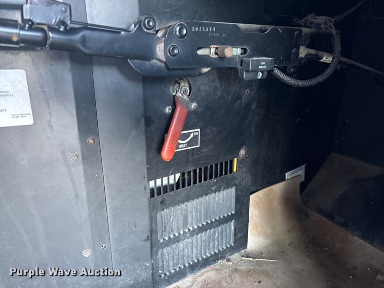 image for item FG0013 2007 Blue Bird Vision school bus