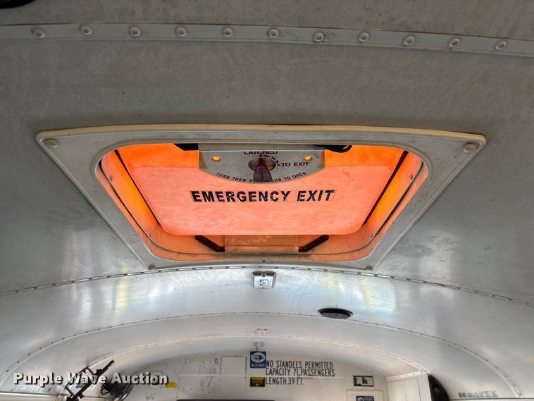 image for item FG0013 2007 Blue Bird Vision school bus