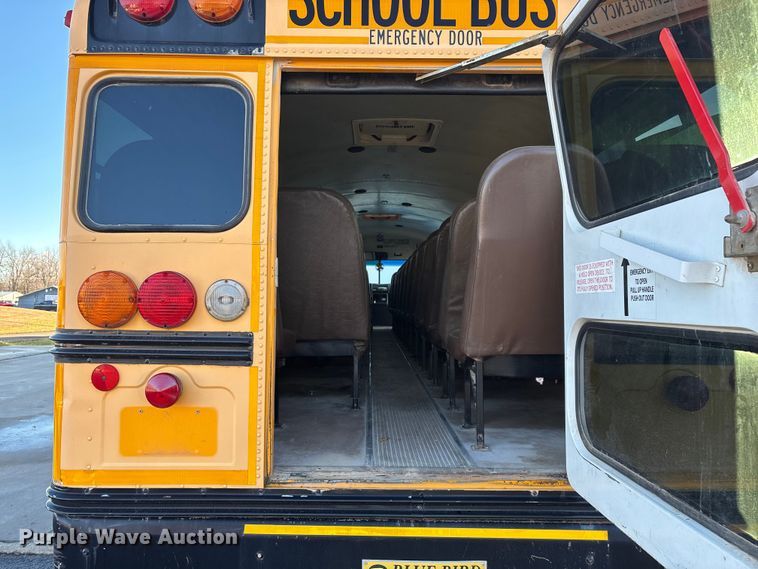 image for item FG0013 2007 Blue Bird Vision school bus