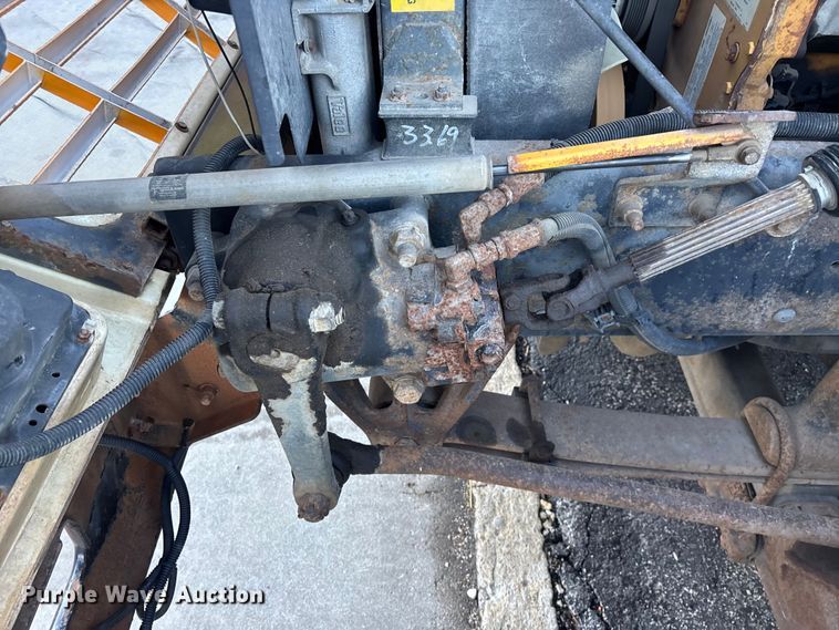 image for item FG0013 2007 Blue Bird Vision school bus