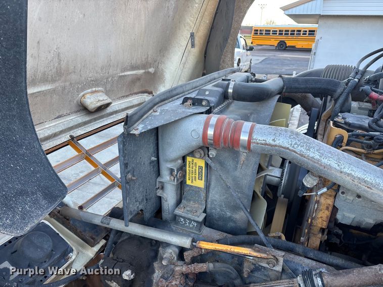 image for item FG0013 2007 Blue Bird Vision school bus