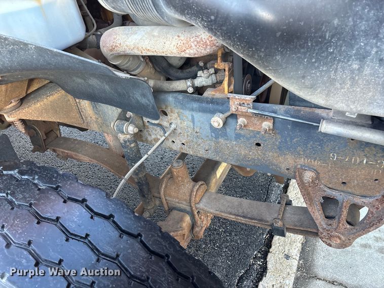 image for item FG0013 2007 Blue Bird Vision school bus