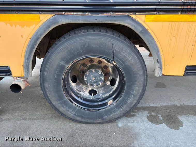 image for item FG0013 2007 Blue Bird Vision school bus