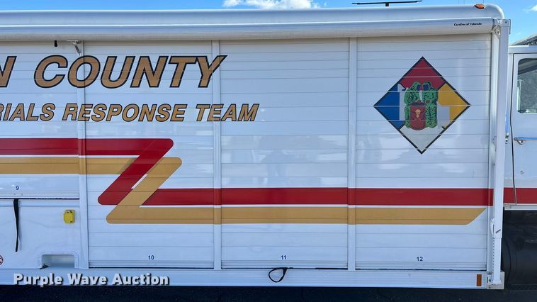 image for item FG0016 1988 Ford L8000 hazmat support truck