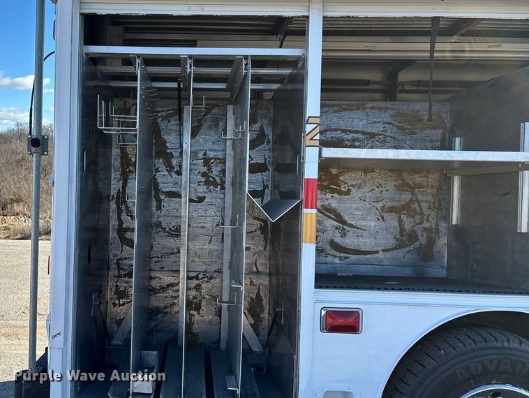 image for item FG0016 1988 Ford L8000 hazmat support truck