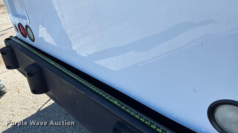 image for item FG0016 1988 Ford L8000 hazmat support truck