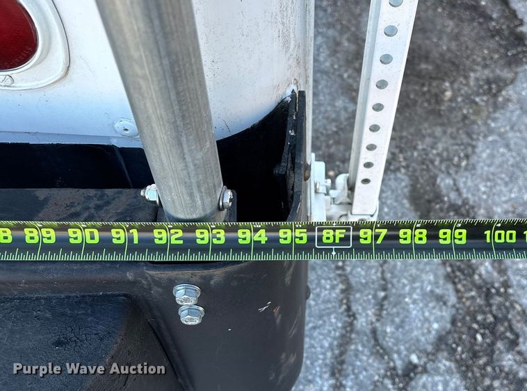 image for item FG0016 1988 Ford L8000 hazmat support truck