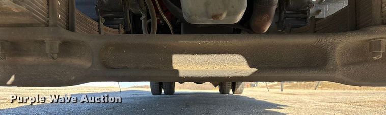 image for item FG0016 1988 Ford L8000 hazmat support truck